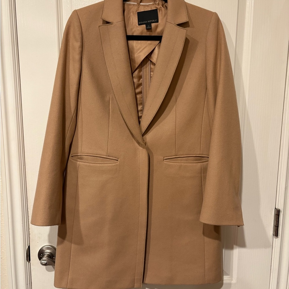 Banana Republic Women's Camel Blazer